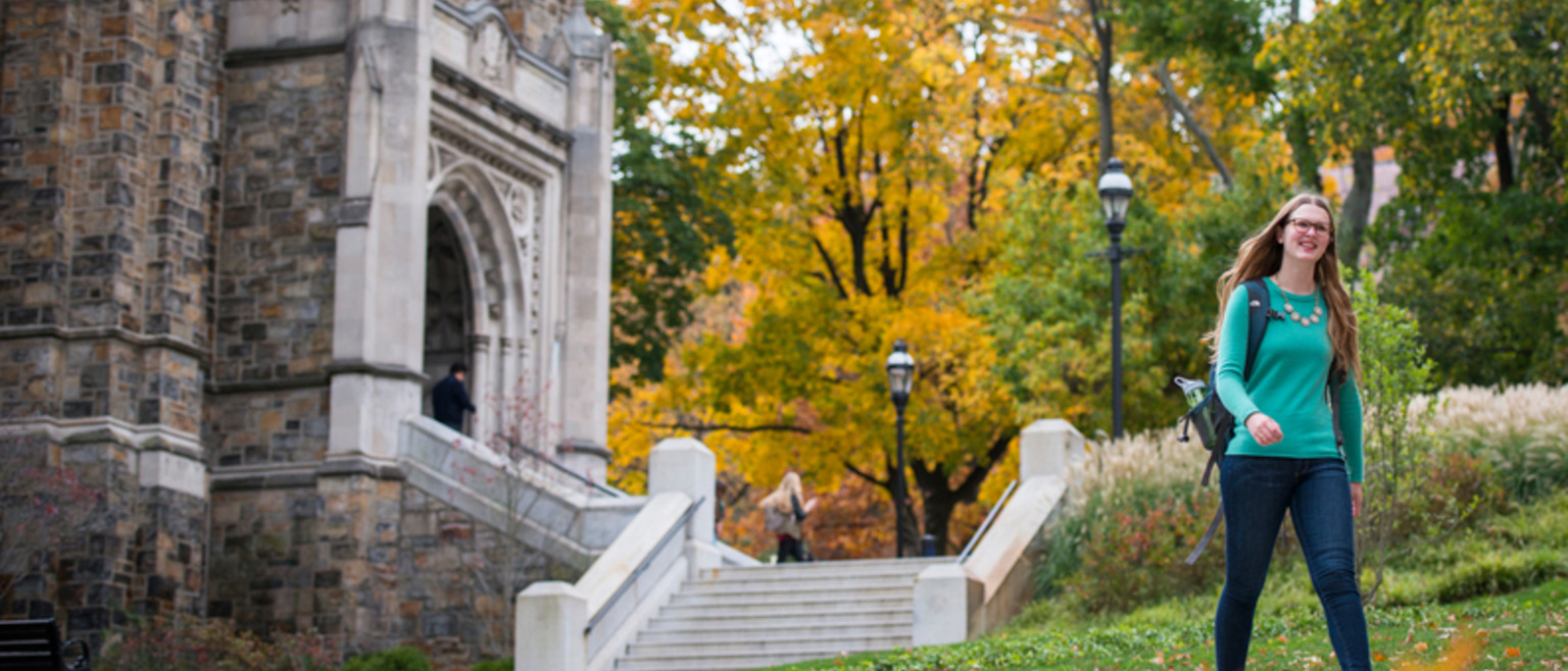 Entrance to Linderman Library